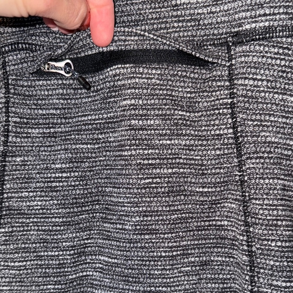 lululemon sweater - Picture 4 of 5